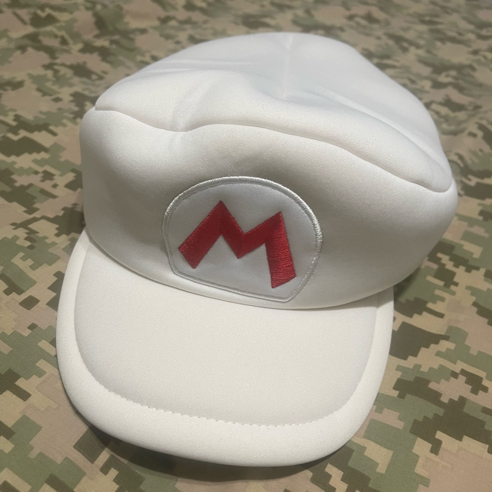 Nintendo Super Mario White Cap